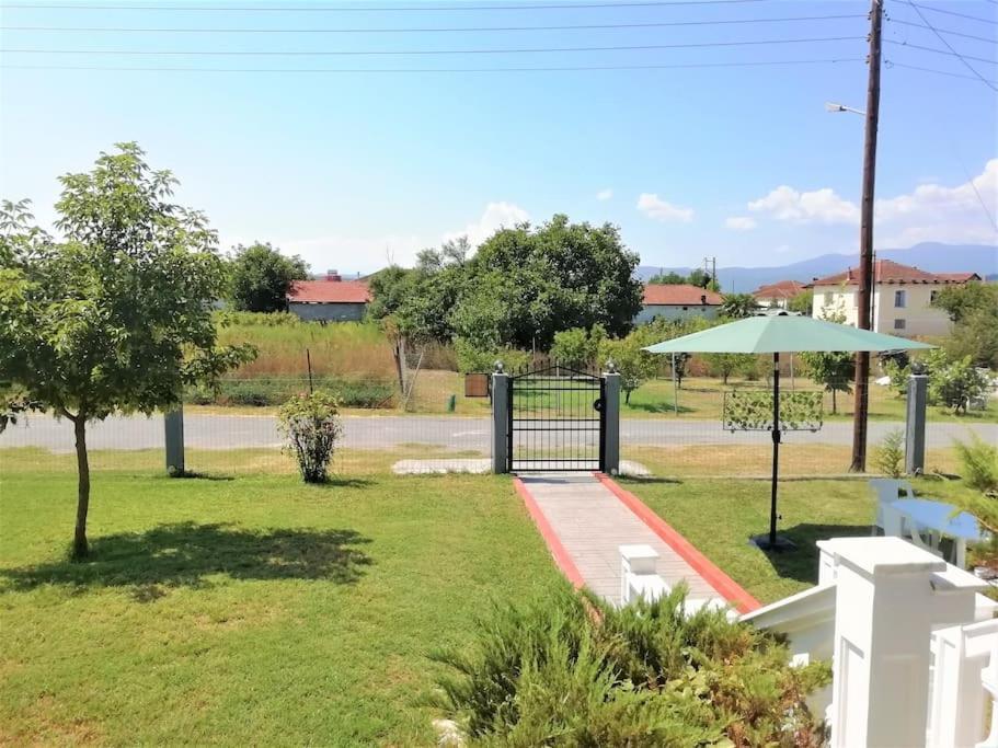 Apartamento Deppy'S House Κοντά Στα Λουτρά Πόζαρ Chrysi Exterior foto